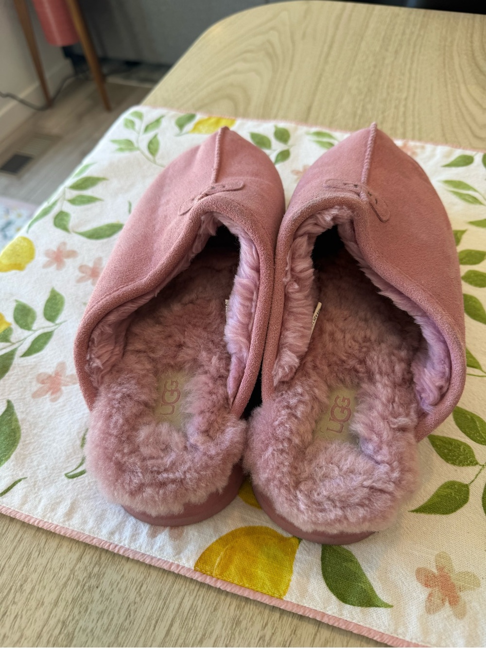 UGG Women's Lavender Suede Platform Mule Size 10 - Picture 4 of 9